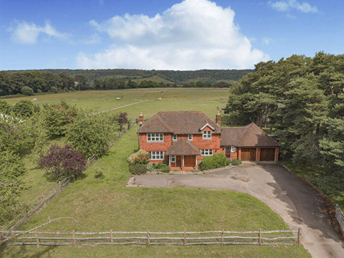 3 Bedroom Detached House To Rent In Sheephouse Lane, Dorking, RH5