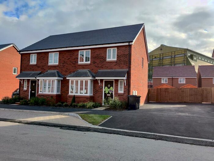 3 Bedroom House To Rent In Mason Road, Shortstown, MK42