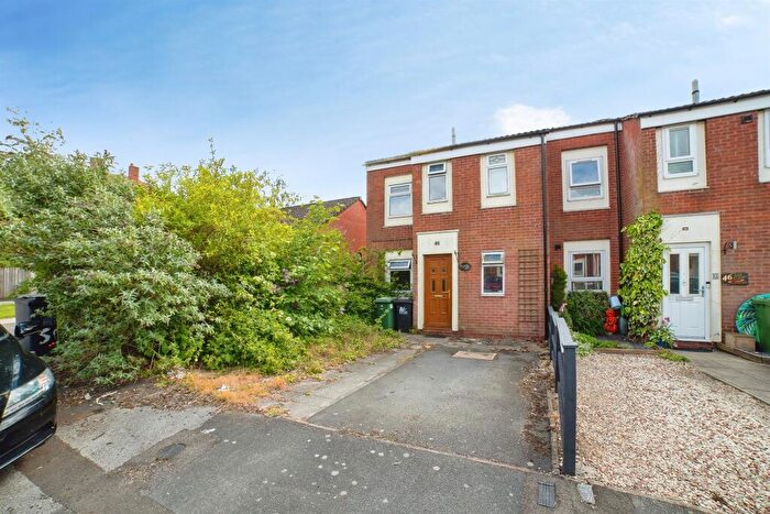3 Bedroom End Of Terrace House For Sale In Field Court, Kilburn, Belper, DE56