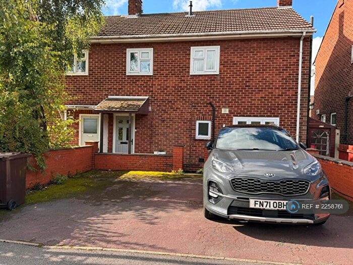 3 Bedroom Semi-Detached House To Rent In Orchard Way, Chellaston, Derby, DE73