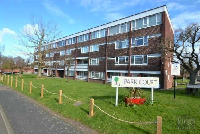 2 Bedroom Flat To Rent In Park Court, Harlow, CM20