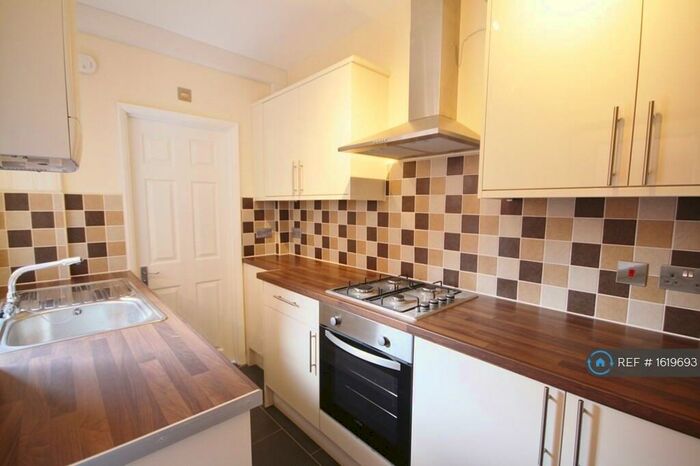 4 Bedroom Terraced House To Rent In Bruce Street, Leicester, LE3