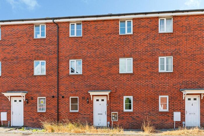 3 Bedroom House For Sale In Amis Walk, Horfield, Bristol, BS7