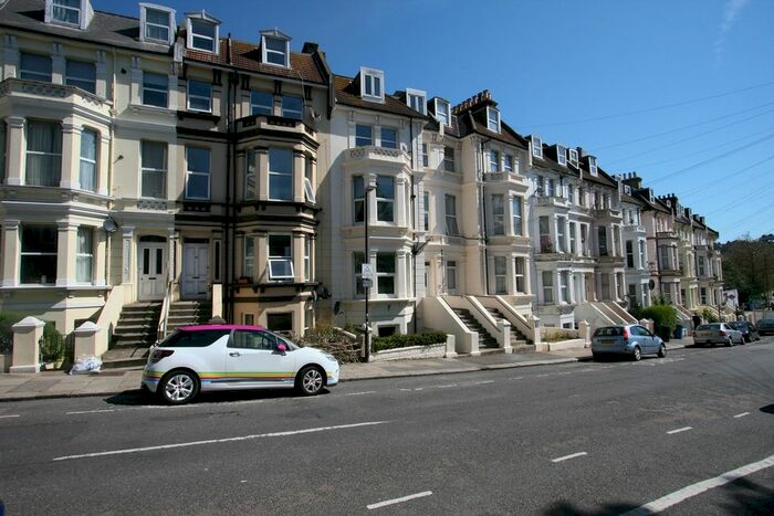 1 Bedroom Flat To Rent In Cornwallis Terrace, Hastings, TN34
