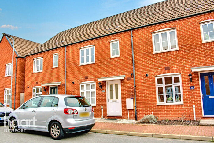 3 Bedroom Terraced House To Rent In Lysaght Gardens, Newport, NP19