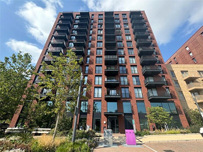 1 Bedroom Apartment To Rent In Curlew House, Hawser Lane, Poplar Riverside, London, E14