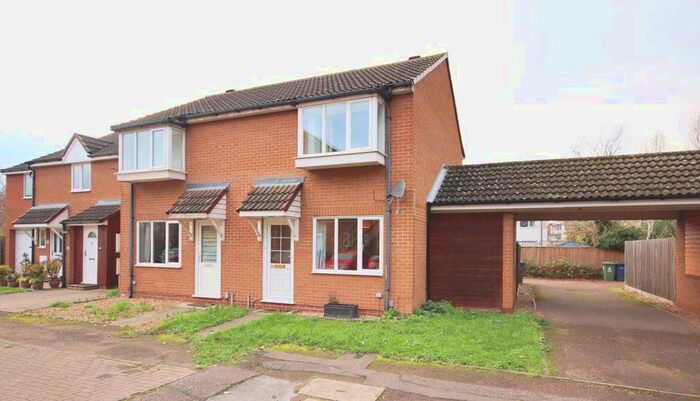 2 Bedroom Property To Rent In Corrie Road, Cambridge, CB1