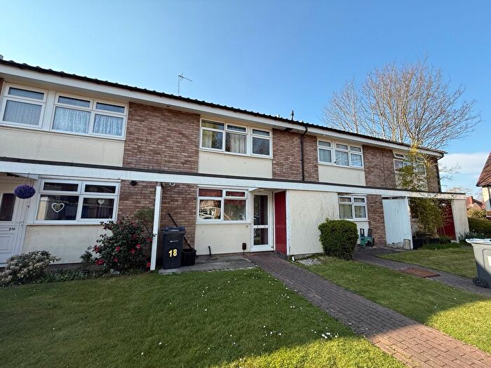 3 Bedroom Terraced House To Rent In Malt Close, Harborne, Birmingham, B17