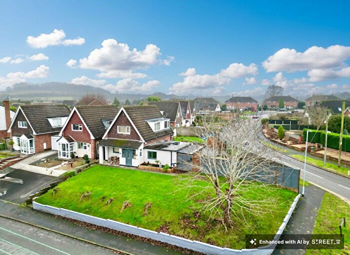 3 Bedroom Detached House For Sale In Corner Ways, Derrington, ST18