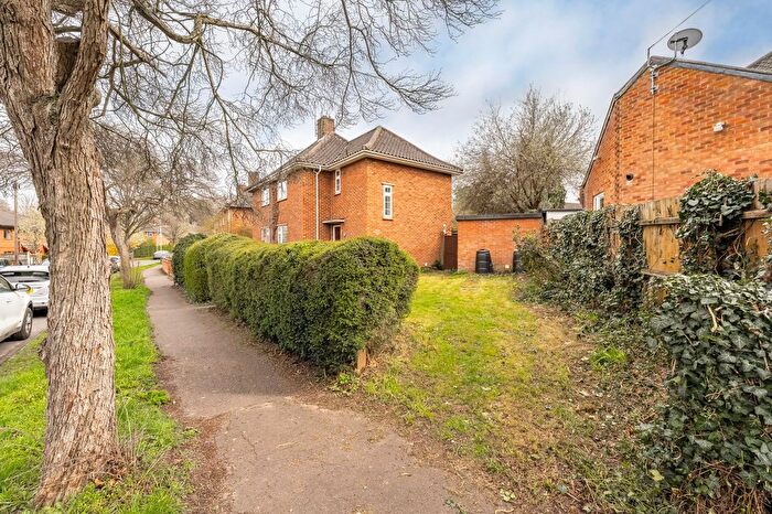 4 Bedroom Semi Detached House For Sale In Wheatley Road, Norwich, NR2