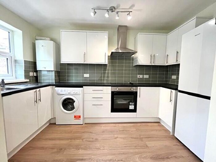 1 Bedroom Flat To Rent In Ham Park Road Stratford, E15