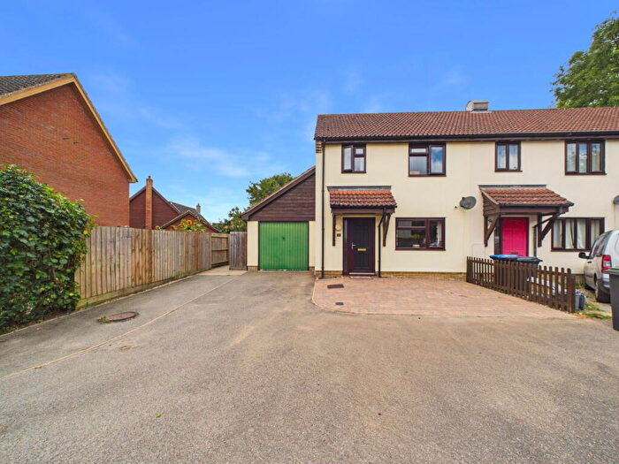 3 Bedroom Semi Detached House For Sale In Pipers Meadow, Worlingworth, IP13
