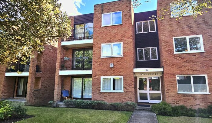 1 Bedroom Flat To Rent In Luscombe Court, Bromley, Kent, BR2