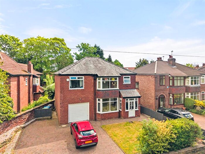 4 Bedroom Detached House For Sale In Oakfield, Sale, M33