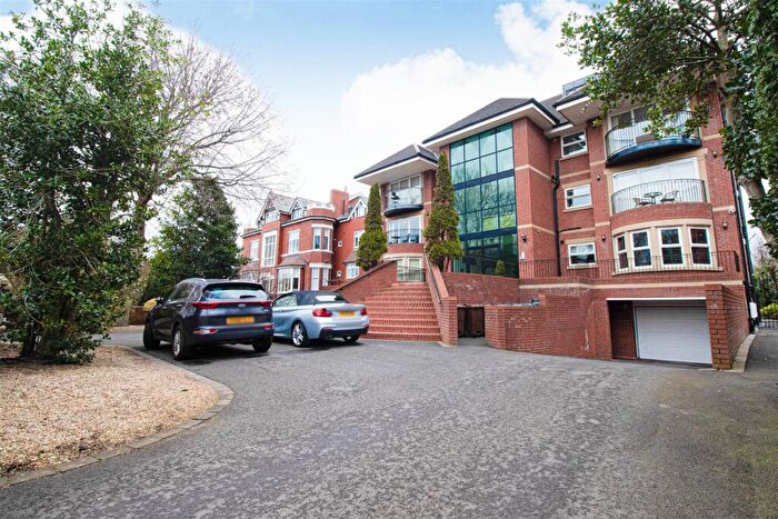 3 Bedroom Apartment To Rent In Cambridge Road, Southport, PR9