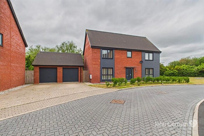 5 Bedroom Detached House For Sale In Kingfisher Gardens, Tatenhill Lane, Branston, DE14