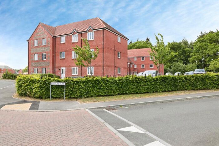 2 Bedroom Flat For Sale In Brodie Rise, Salisbury, Wiltshire, SP2
