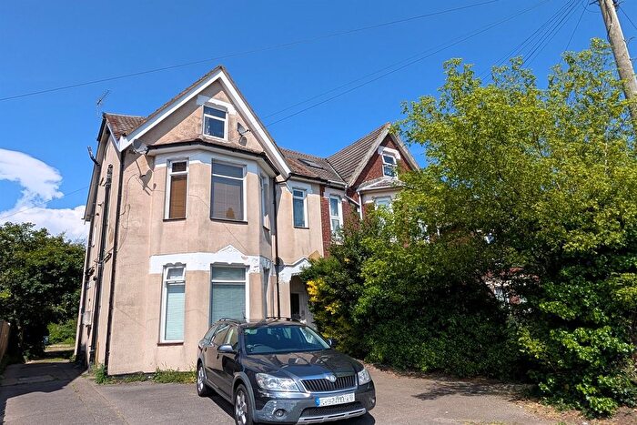 1 Bedroom Flat To Rent In Landguard Road, Shirley, SO15