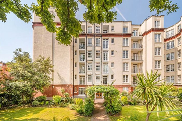 2 Bedroom Flat To Rent In Garden Road, St Johns Wood, NW8