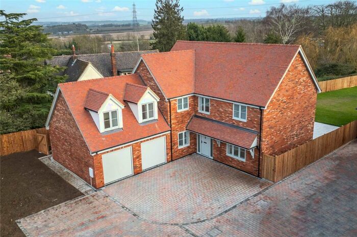 4 Bedroom Detached House For Sale In Wicken Road, Clavering, Nr Saffron Walden, Essex, CB11