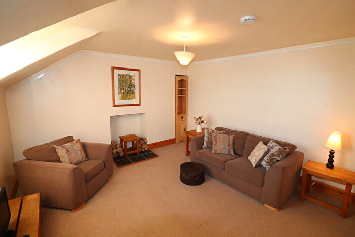 2 Bedroom Flat To Rent In Station Road, Dyce, Aberdeen, AB21