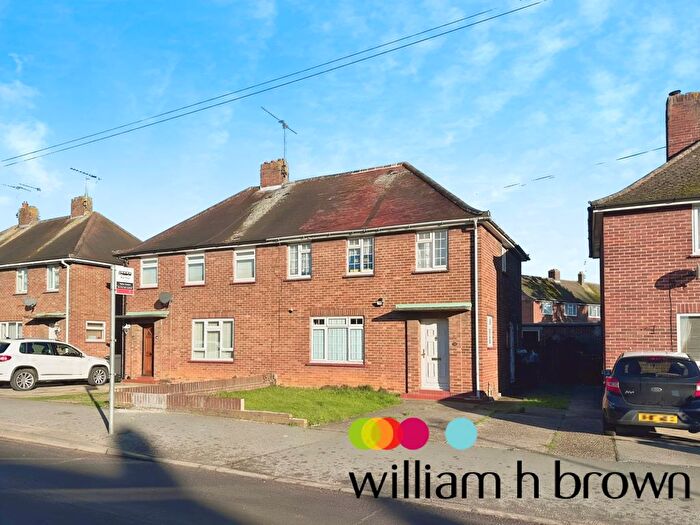 4 Bedroom Flat To Rent In Langton Avenue, Chelmsford, CM1