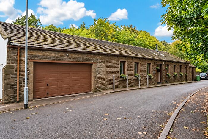 3 Bedroom Character Property For Sale In The Old School House, Kirkburton, HD8