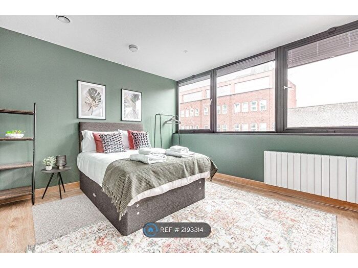 1 Bedroom Flat To Rent In Hartshead House, Farnborough, GU14