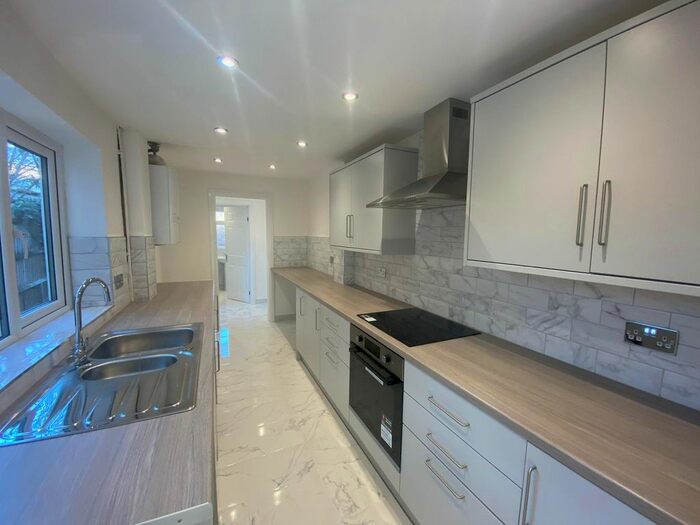 3 Bedroom Property To Rent In Priory Road, Southampton, SO17