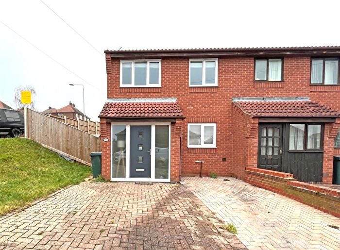 3 Bedroom Semi Detached House To Rent In Portland Road, Carlton, Nottingham, NG4