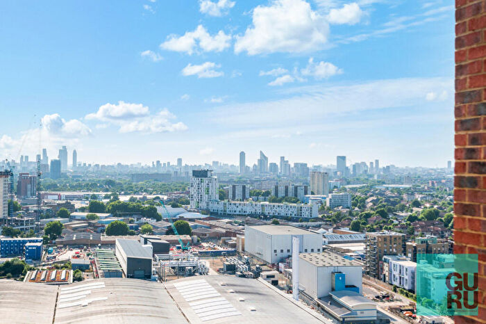 2 Bedroom Apartment To Rent In Bermondsey Heights, London, SE15