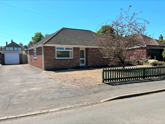 3 Bedroom Detached Bungalow To Rent In Mill Lane, Legbourne, LN11