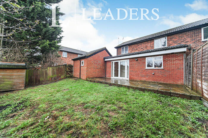 5 Bedroom Semi Detached House To Rent In Rodeheath, LU4
