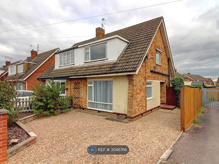 3 Bedroom Semi Detached House To Rent In Kenilworth Road, Leicester, LE18