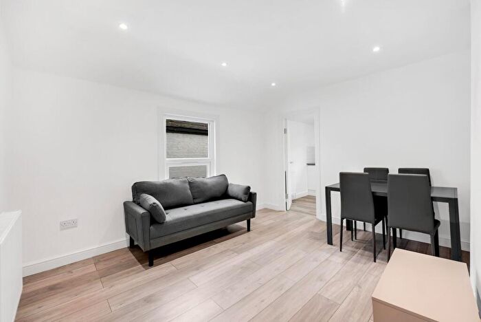 3 Bedroom Flat To Rent In Margery Park Road, London, E7