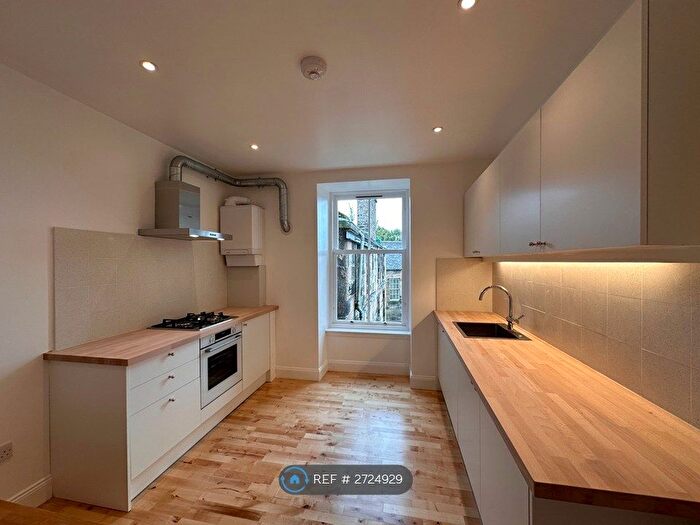 1 Bedroom Flat To Rent In Glasgow, Glasgow, G4