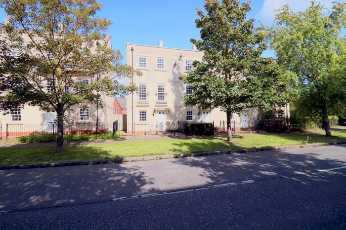 4 Bedroom Semi-Detached House To Rent In Stearman, Lobleys Drive, Brockworth, Gloucester, GL3