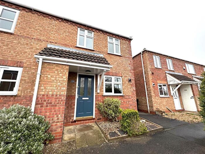 2 Bedroom Terraced House To Rent In Maiden Court, Lincoln, LN1
