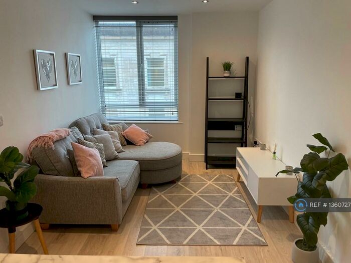 1 Bedroom Flat To Rent In Manchester Rd, Burnley, BB11