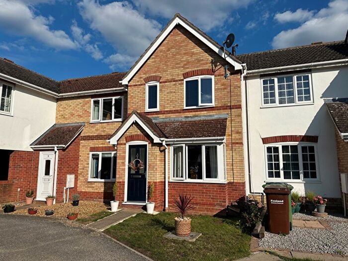 2 Bedroom Terraced House To Rent In Mayfly Close, Chatteris, PE16