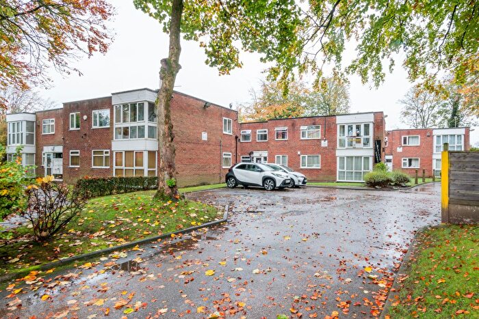 1 Bedroom Flat To Rent In Limefield Road, Salford, M7