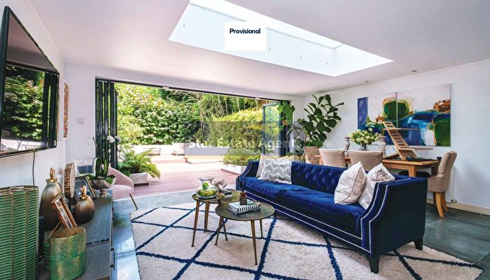 2 Bedroom Flat To Rent In Tasker Road, London, NW3