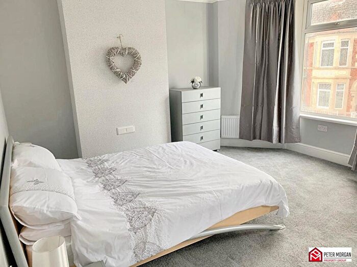 4 Bedroom Terraced House To Rent In Dogfield Street, Cardiff., CF24
