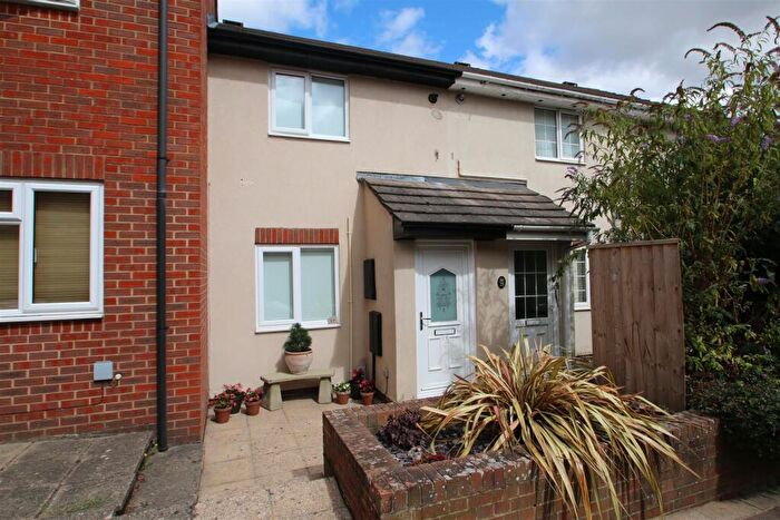 2 Bedroom Terraced House For Sale In Gas Lane, Salisbury, SP2