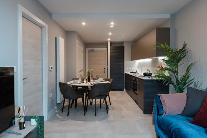 Apartment To Rent In New York Square, Quarry Hill Leeds, LS2