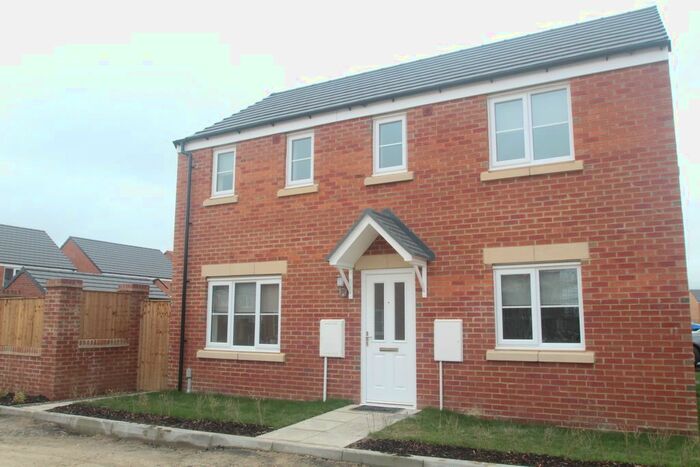 3 Bedroom Detached House To Rent In Whernside Close, Harrogate, North Yorkshire, Uk, HG3