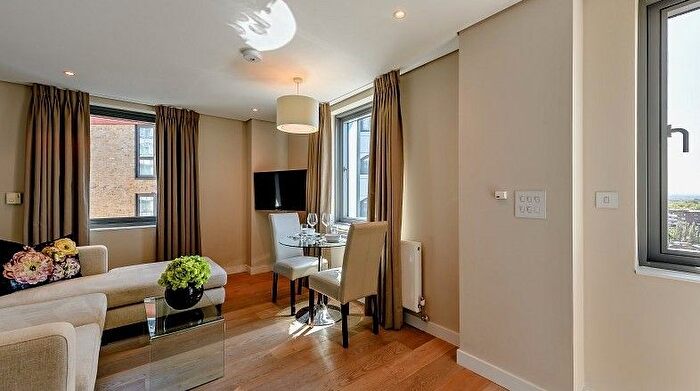 1 Bedroom Flat To Rent In Merchant Square, Paddington, London, W2