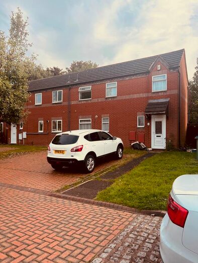 2 Bedroom End Of Terrace House To Rent In Elizabeth Mews, Oldbury, B69