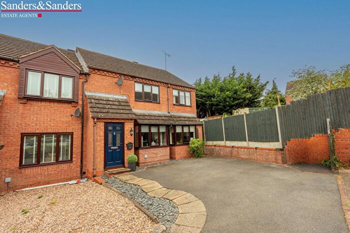 3 Bedroom Terraced House For Sale In Orchard Close, Bidford-On-Avon, Alcester, B50