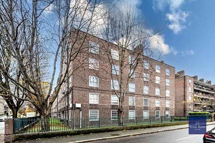 4 Bedroom Flat For Sale In Frazier Street, London, SE1